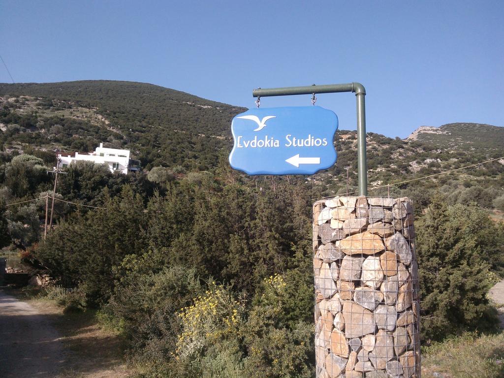 Studios Evdokia Platis Gialos  Exterior foto